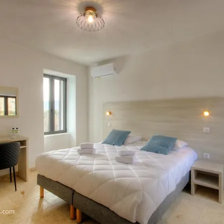 A Pianarella Bed and breakfast
