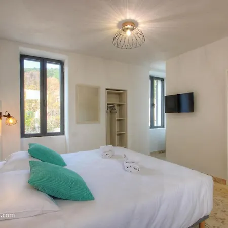 A Pianarella Bed and breakfast